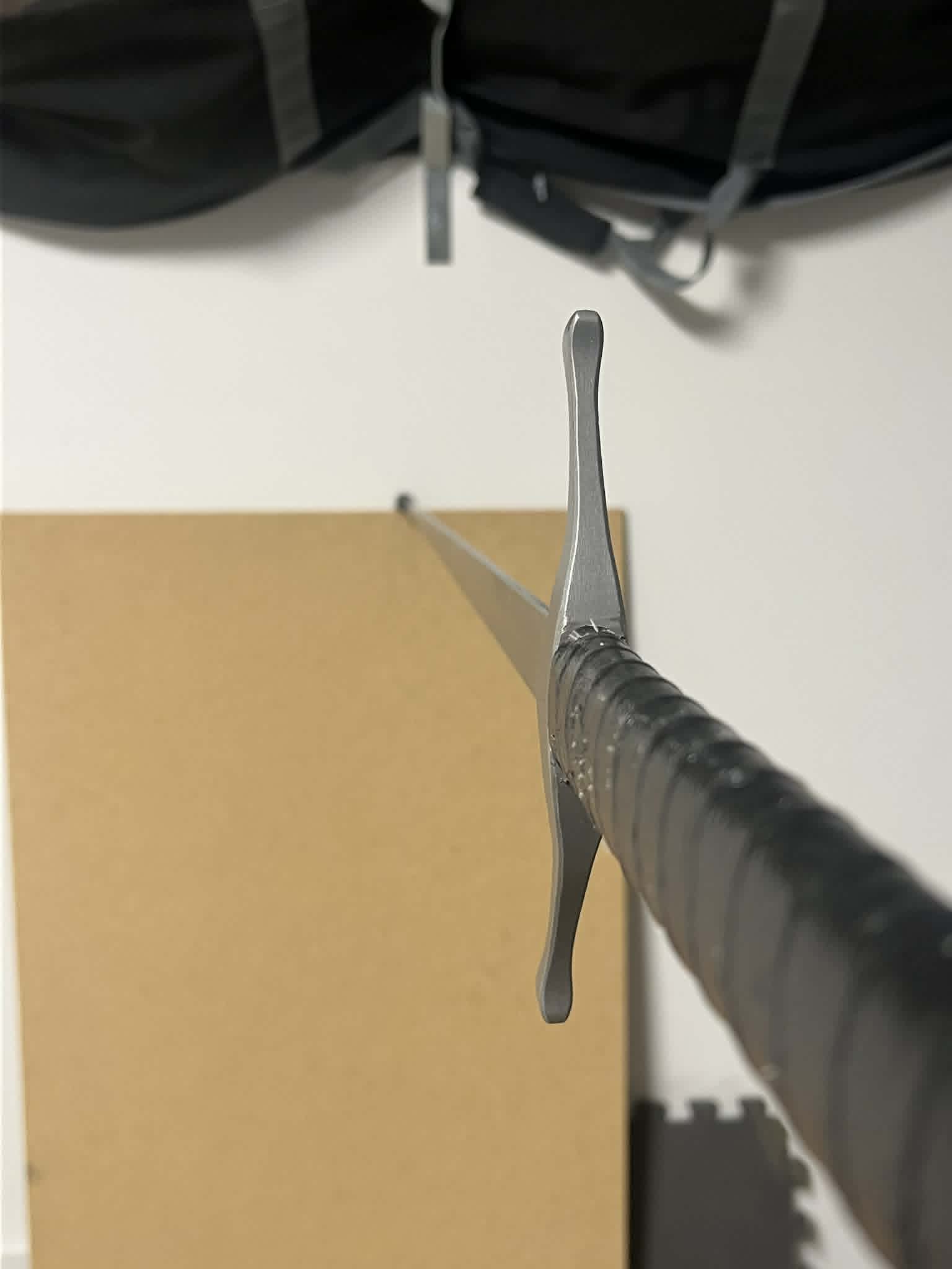 Master Armoury Shuangshoujian edge profile